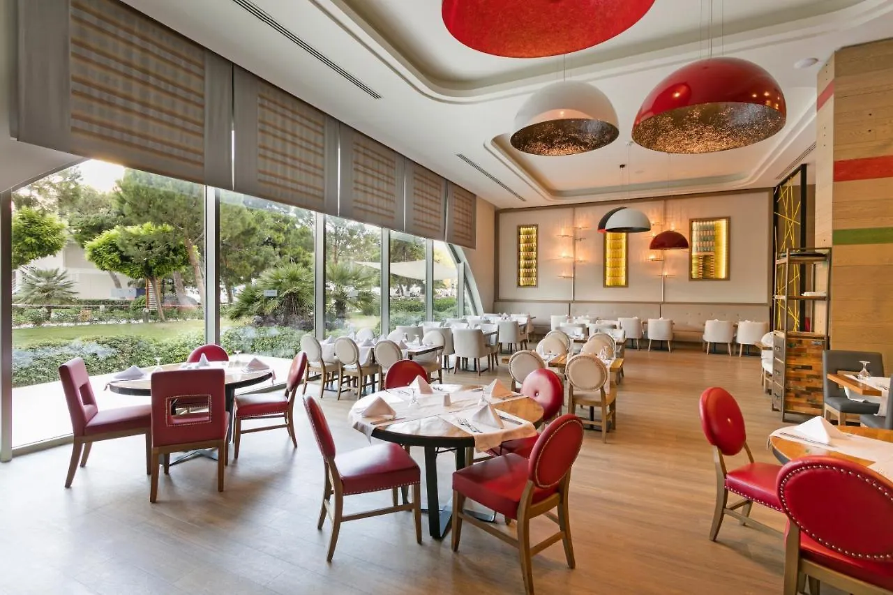 Titanic Deluxe Lara Hotel Antalya Resort