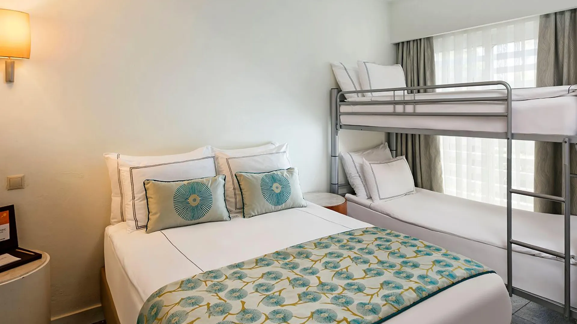 Titanic Deluxe Lara Hotel Antalya