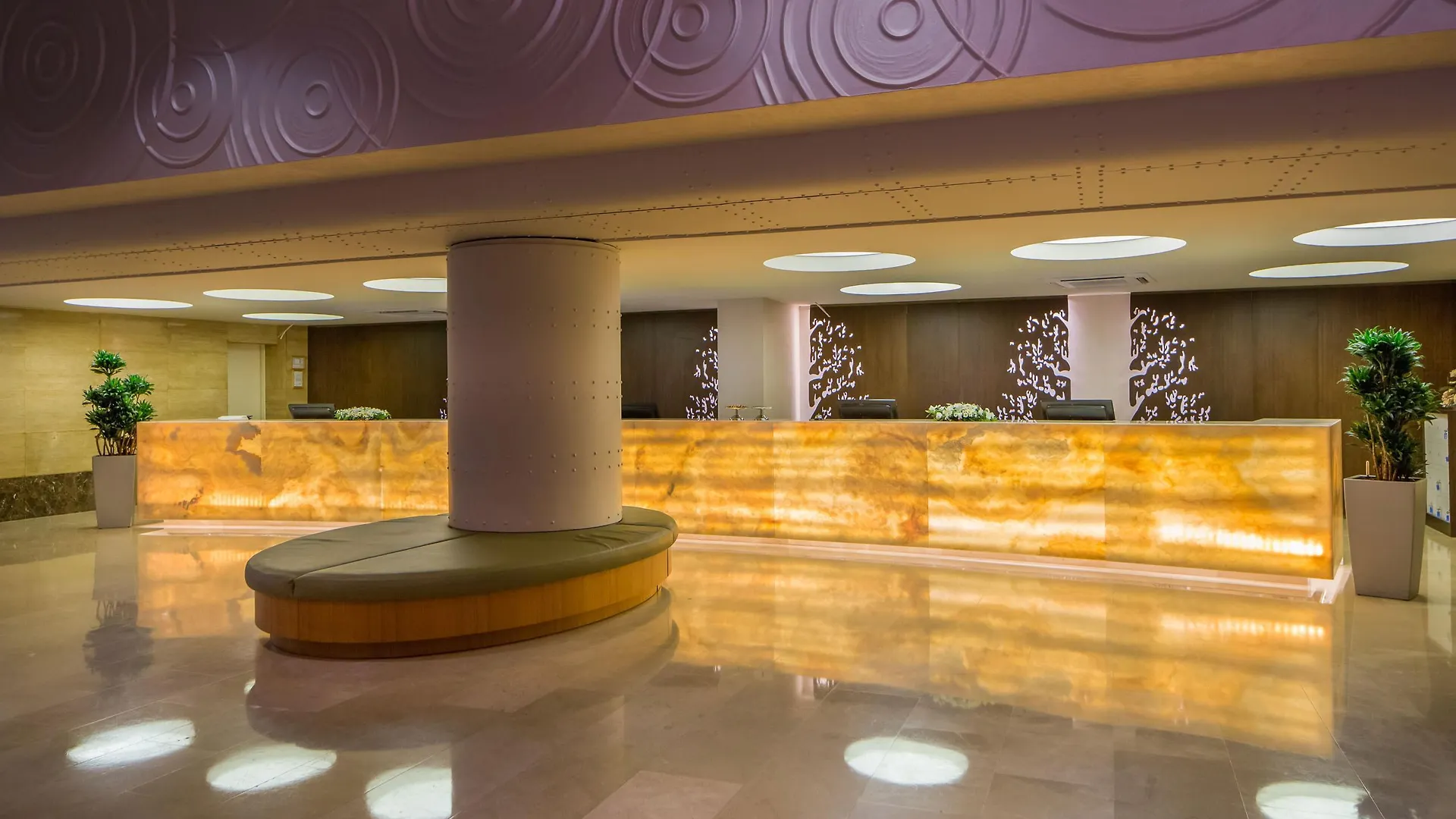 Titanic Deluxe Lara Hotel Antalya 5*,