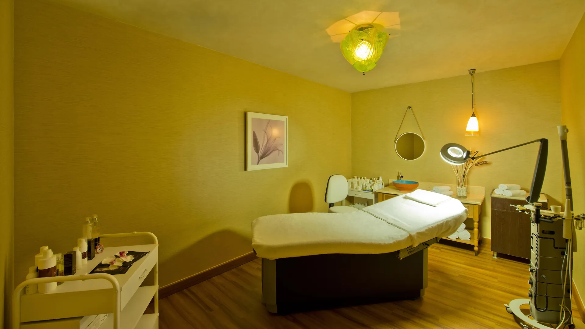Titanic Deluxe Lara Hotel Antalya Resort