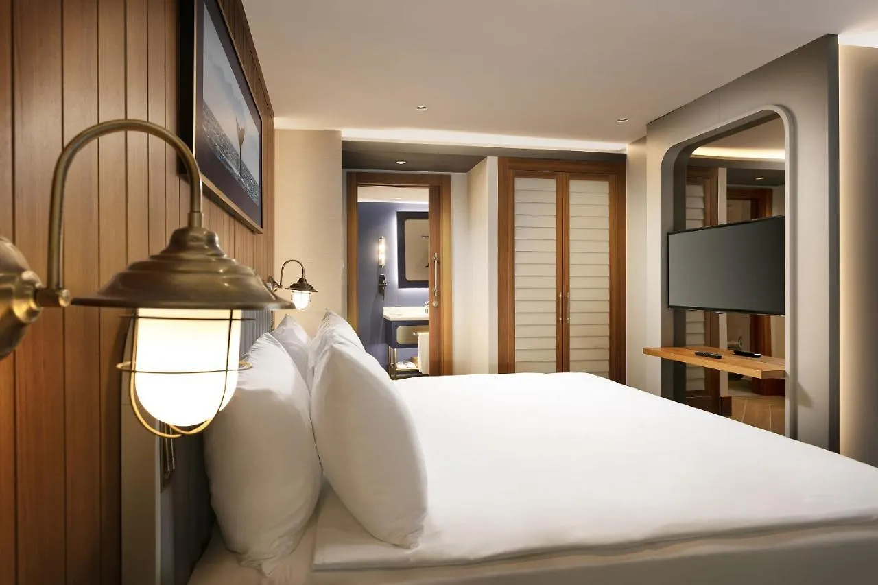 Titanic Deluxe Lara Hotel Antalya Resort