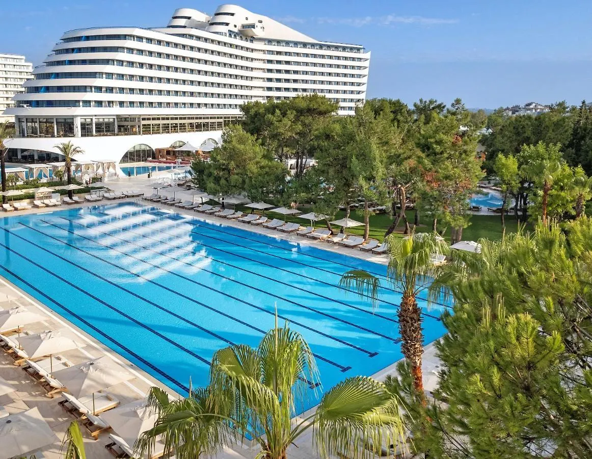 Resort Titanic Deluxe Lara Hotel Antalya