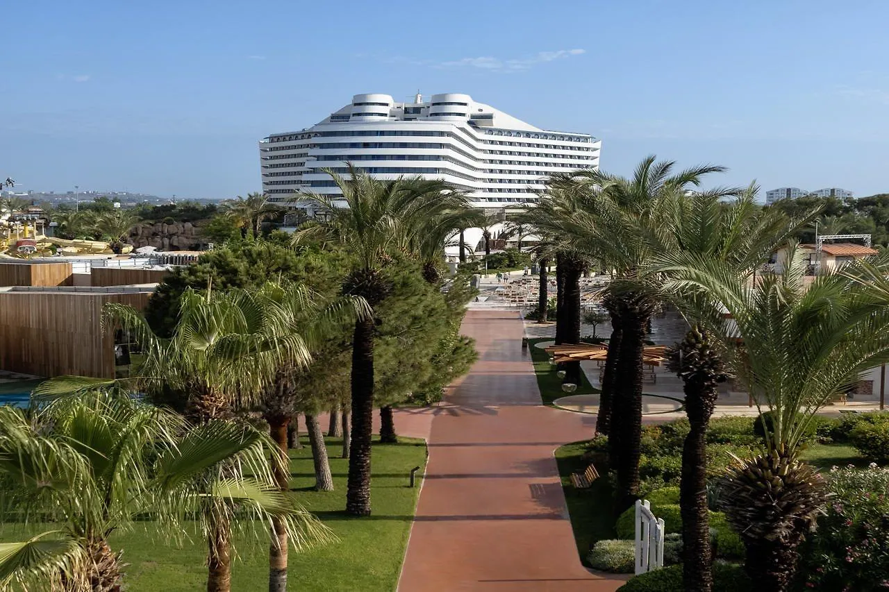 Resort Titanic Deluxe Lara Hotel Antalya