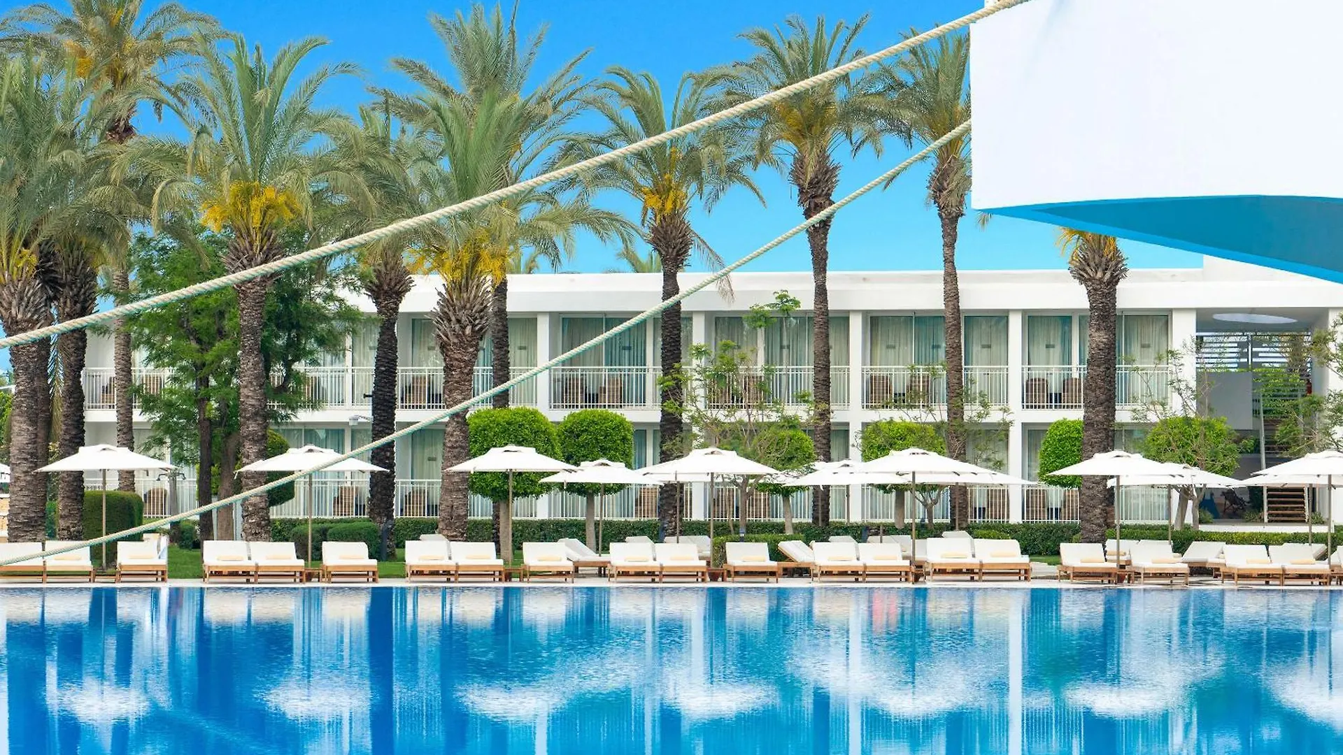 Resort Titanic Deluxe Lara Hotel Antalya