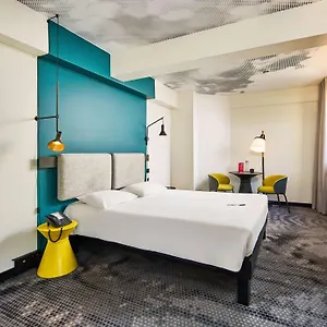 Ibis Wenceslas Square Hotell