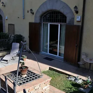 https://il-poggiale.it-tuscanyhotel.com