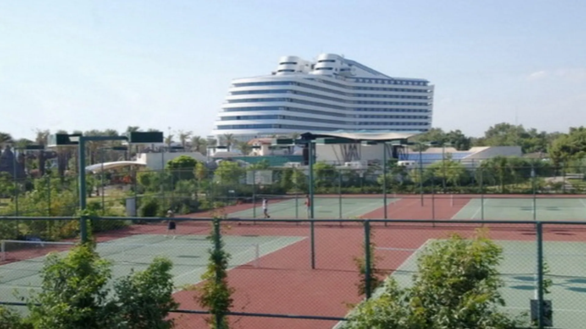 Resort Titanic Deluxe Lara Hotel Antalya
