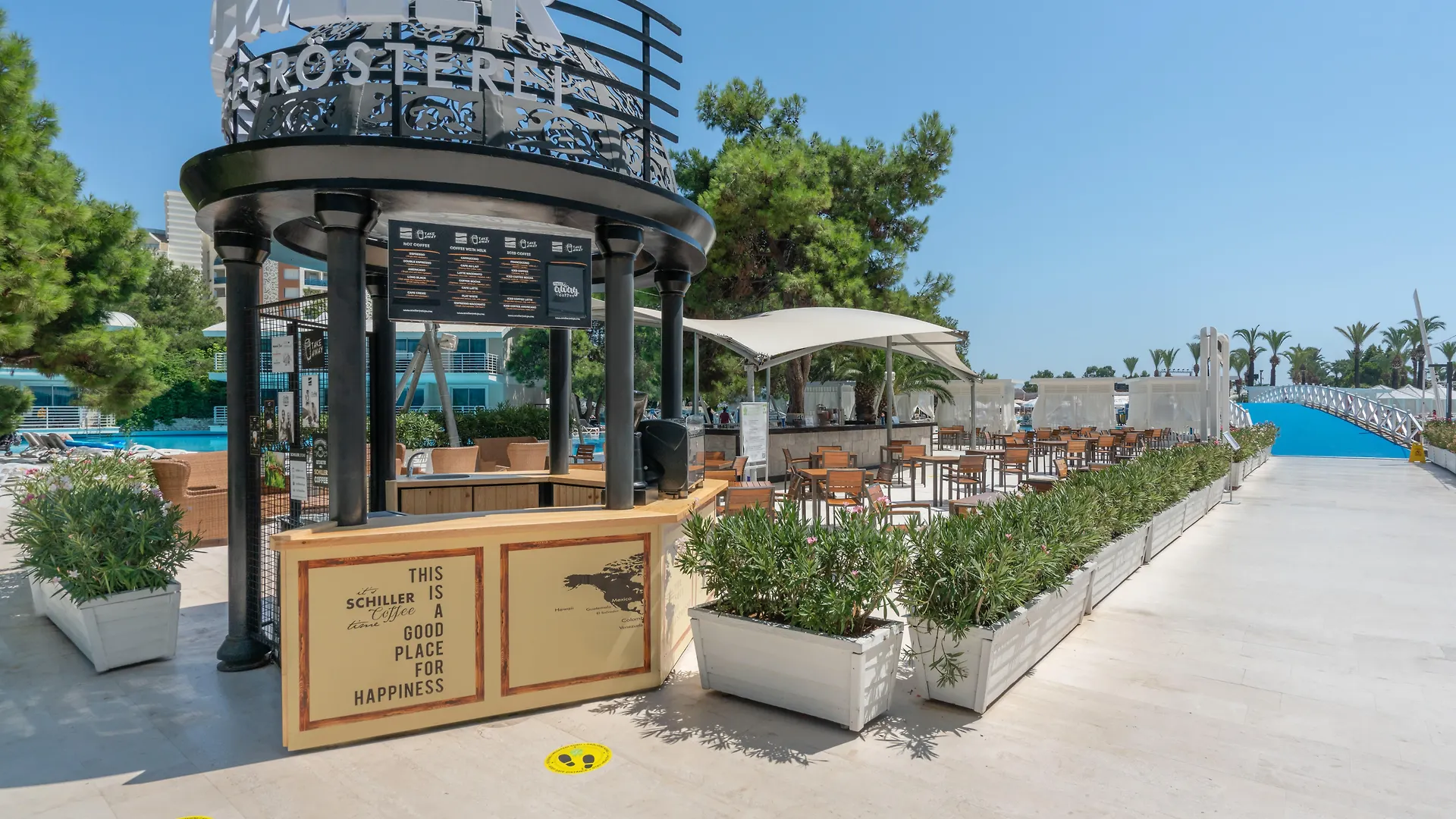 Üdülőközpont Titanic Deluxe Lara Hotel Antalya