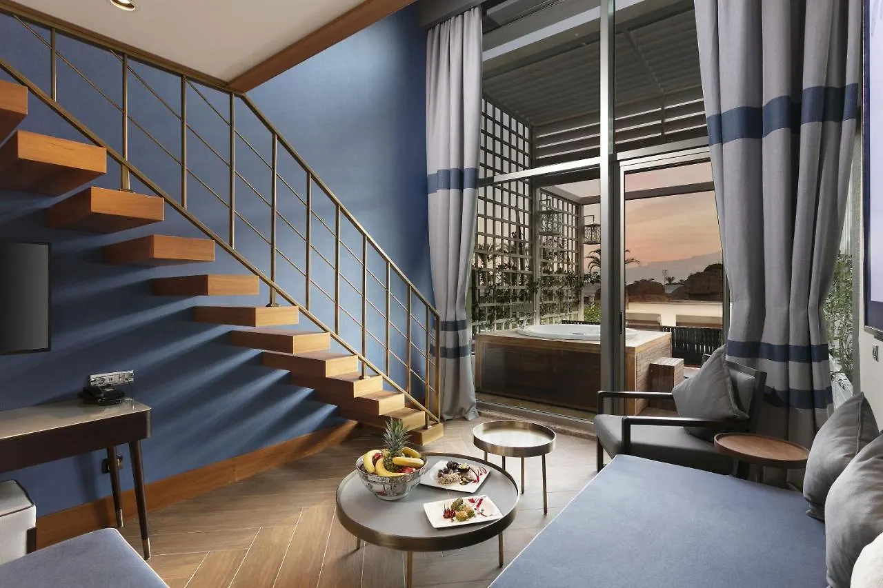 ***** Resort Hotel Titanic Deluxe Lara Antalia Turchia