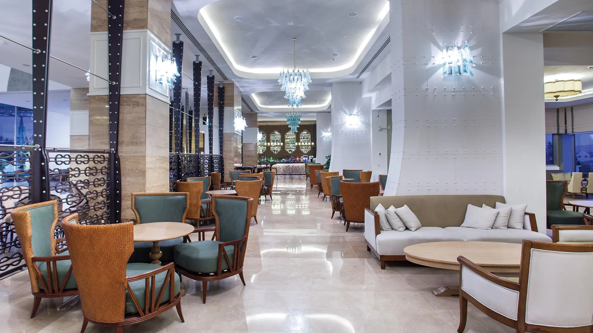 Titanic Deluxe Lara Hotel Antalya